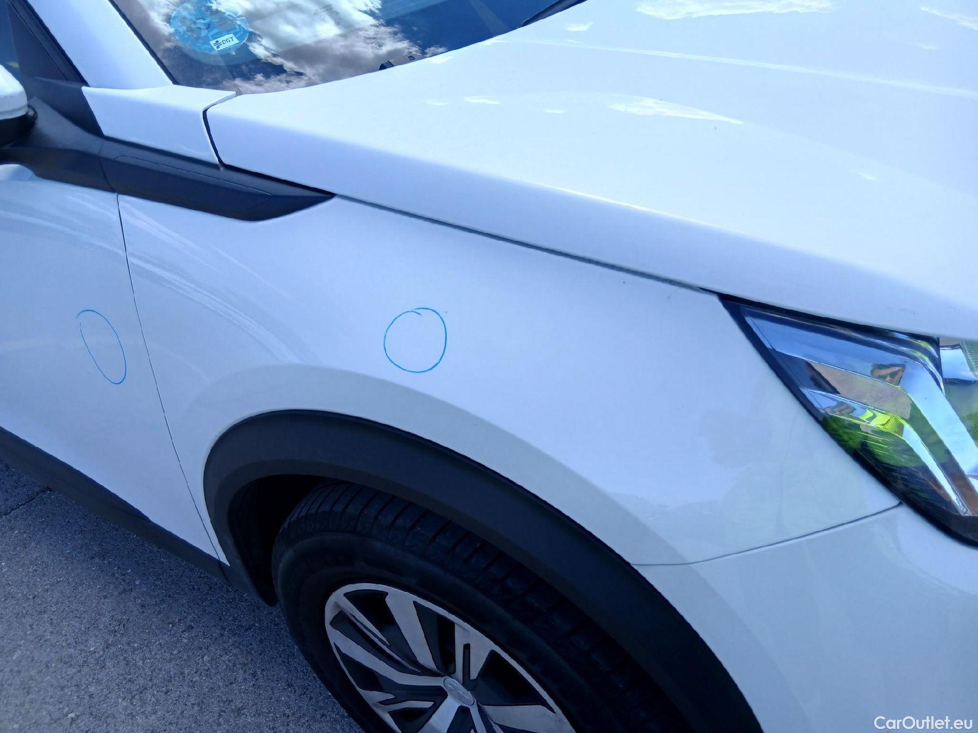  Peugeot  2008 PEUGEOT  / 2019 / 5P / todoterreno Active BlueHDI 81kW (110CV) #41