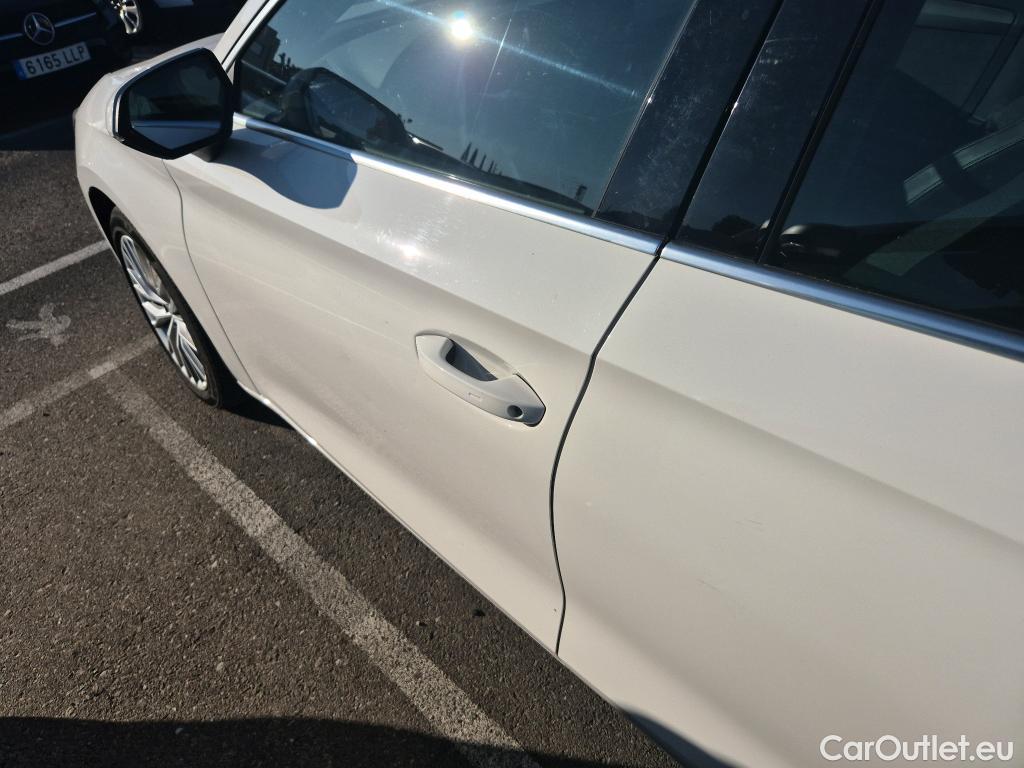  Seat  Leon SEAT Nuevo León / 2020 / 5P / familiar SP 1.5 eTSI 110kW DSG S&S Xcellence Go L #23