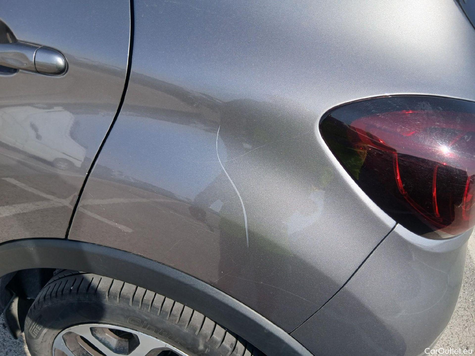  Renault  Captur RENAULT  / 2017 / 5P / crossover Zen dCi 66kW (90CV) #17