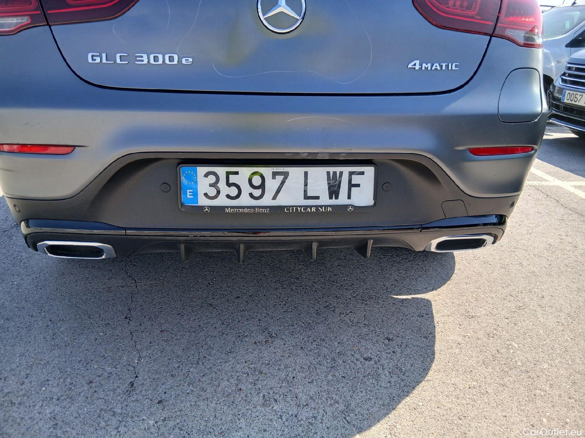  Mercedes  G-Klasee MERCEDES-BENZ GLC Coupé / 2019 / 5P / coupé GLC 300 e 4MATIC #35