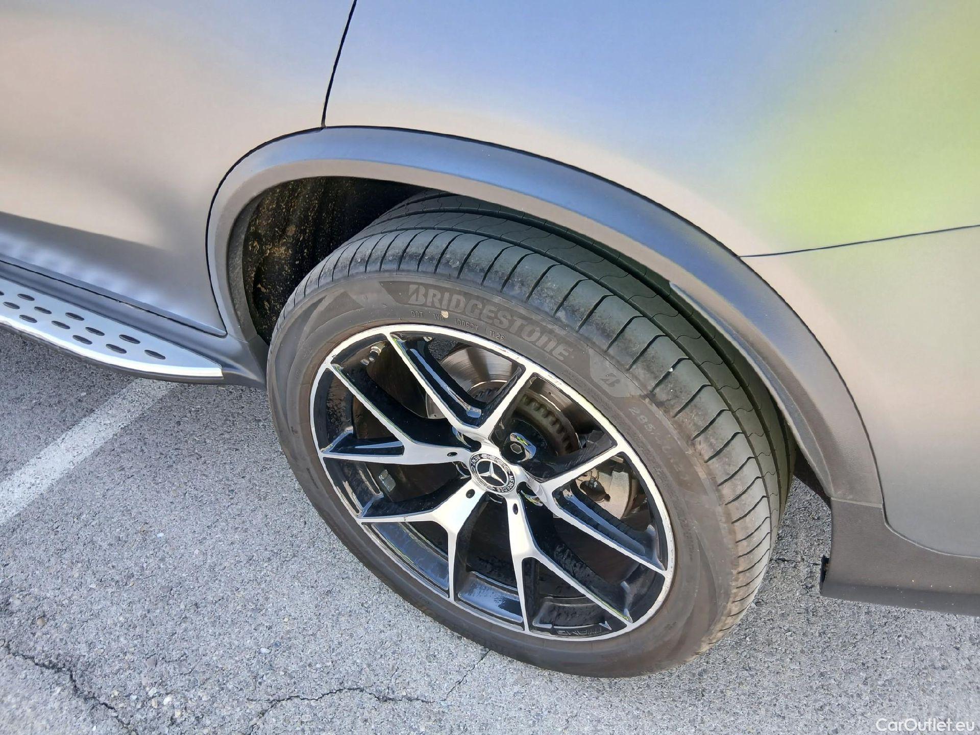  Mercedes  G-Klasee MERCEDES-BENZ GLC Coupé / 2019 / 5P / coupé GLC 300 e 4MATIC #27
