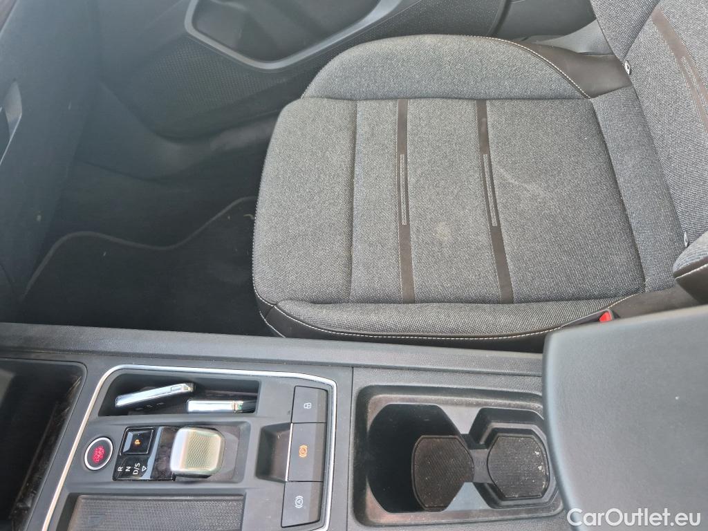  Seat  Leon SEAT Nuevo León / 2020 / 5P / familiar SP 1.5 eTSI 110kW DSG S&S Xcellence Go L #22