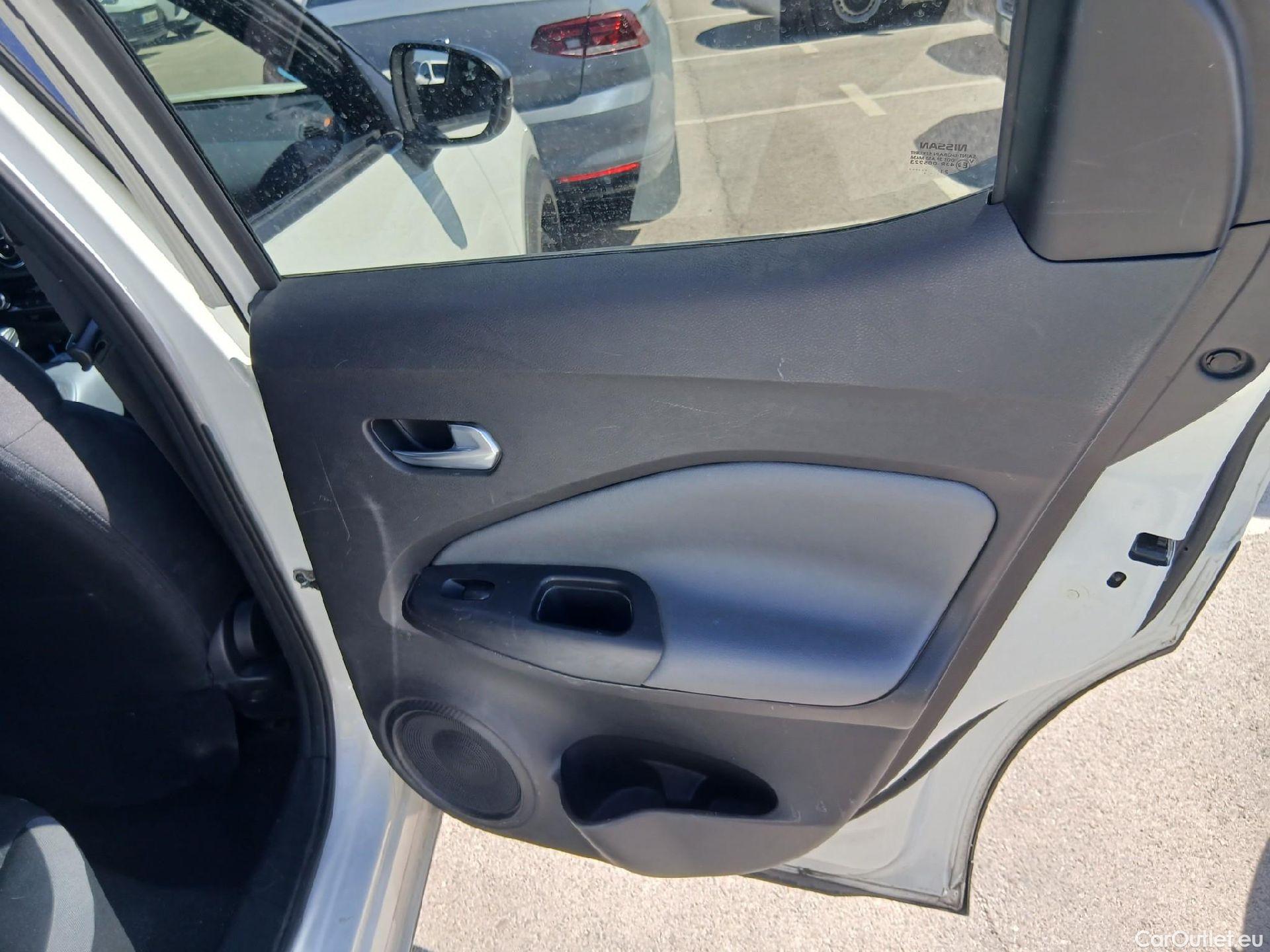  Nissan  Juke NISSAN  / 2019 / 5P / crossover DIG-T 84 kW (114 CV) DCT 7 V N-Connecta (AC) #40