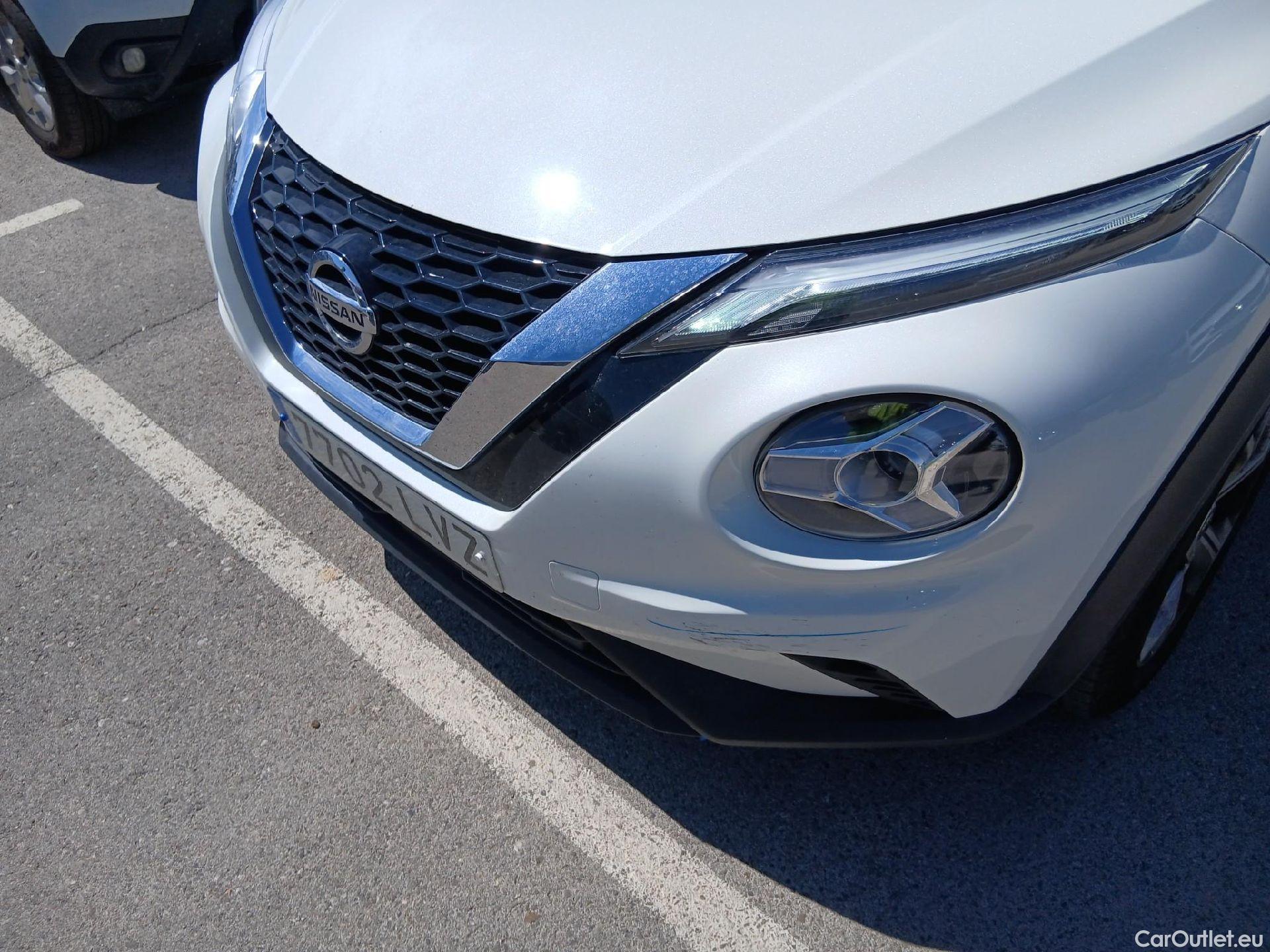  Nissan  Juke NISSAN  / 2019 / 5P / crossover DIG-T 84 kW (114 CV) DCT 7 V N-Connecta (AC) #3