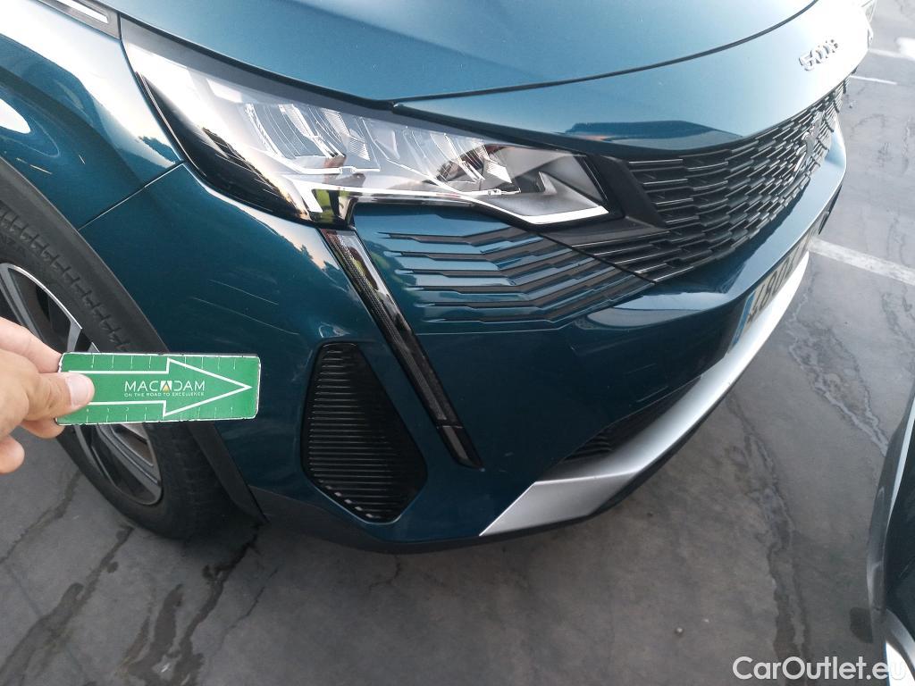  Peugeot  5008  Allure Pack 1.5 HDi 130CV AT8 7 Plazas E6d #25