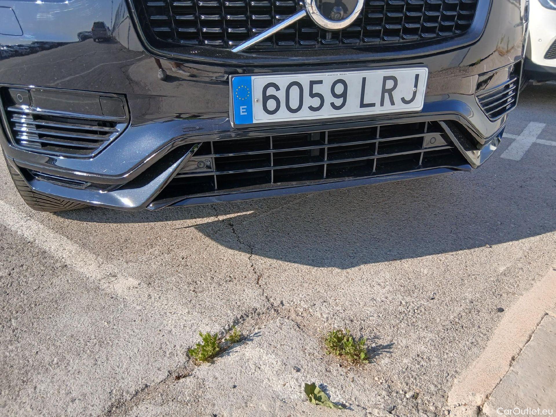  Volvo  XC90 VOLVO  / 2019 / 5P / todoterreno 2.0 T8 AWD Recharge R-Design Auto #4