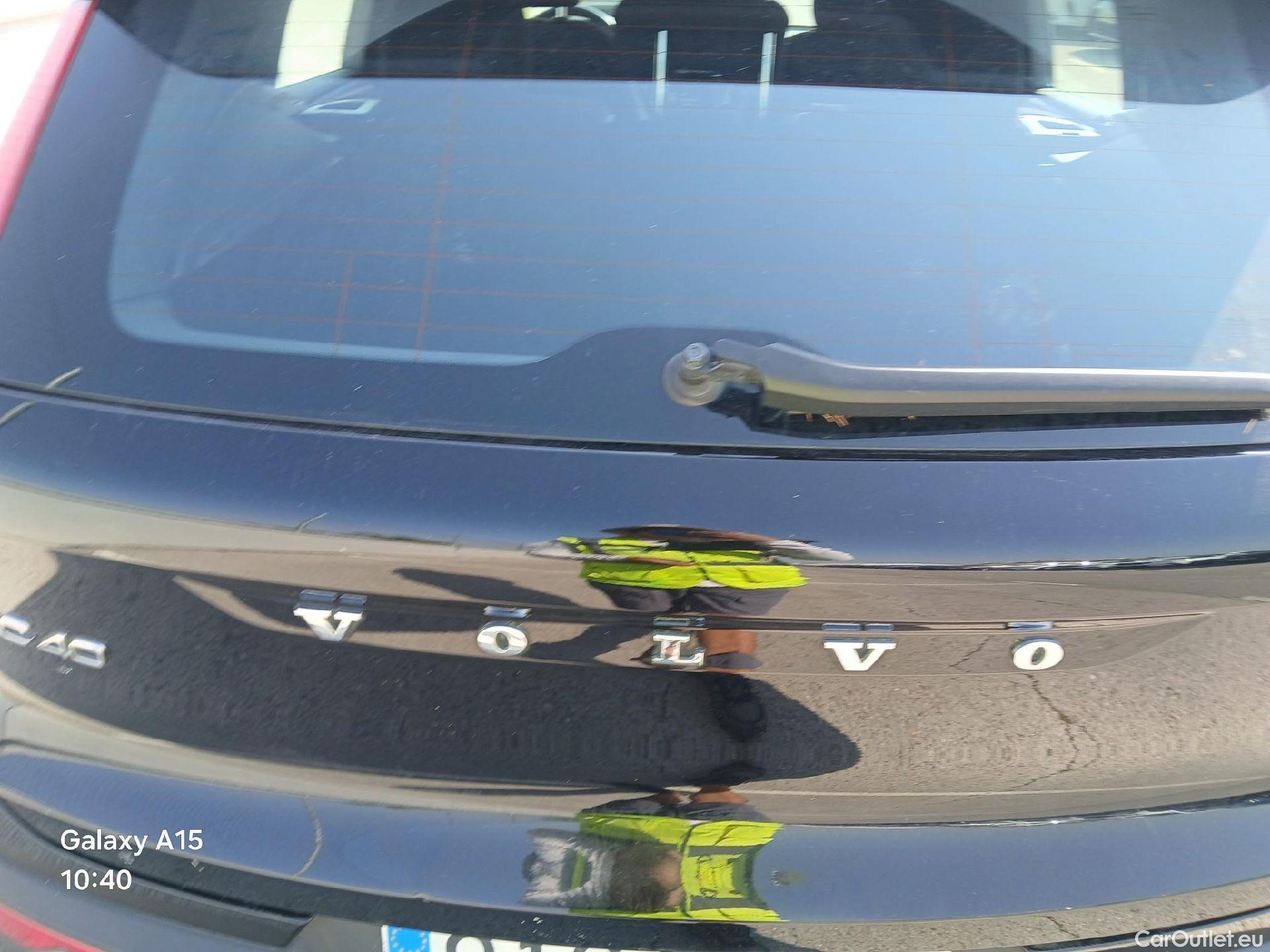  Volvo  XC 40 VOLVO XC40 / 2017 / 5P / todoterreno 1.5 T2 Momentum Core Auto #25