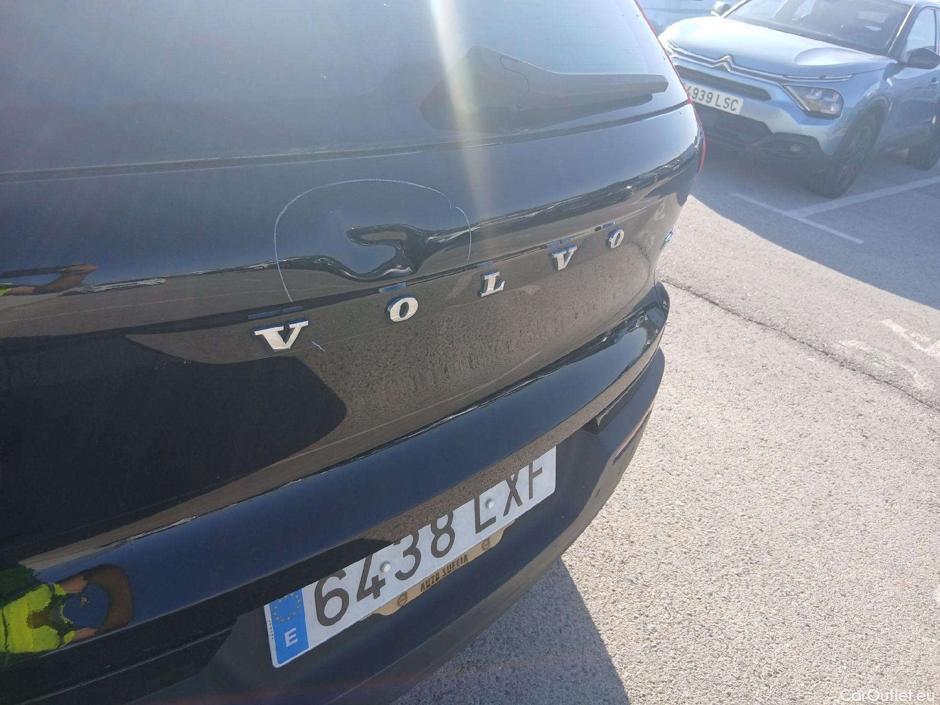  Volvo  XC 40 VOLVO XC40 / 2017 / 5P / todoterreno 1.5 T2 Momentum Core Auto #43
