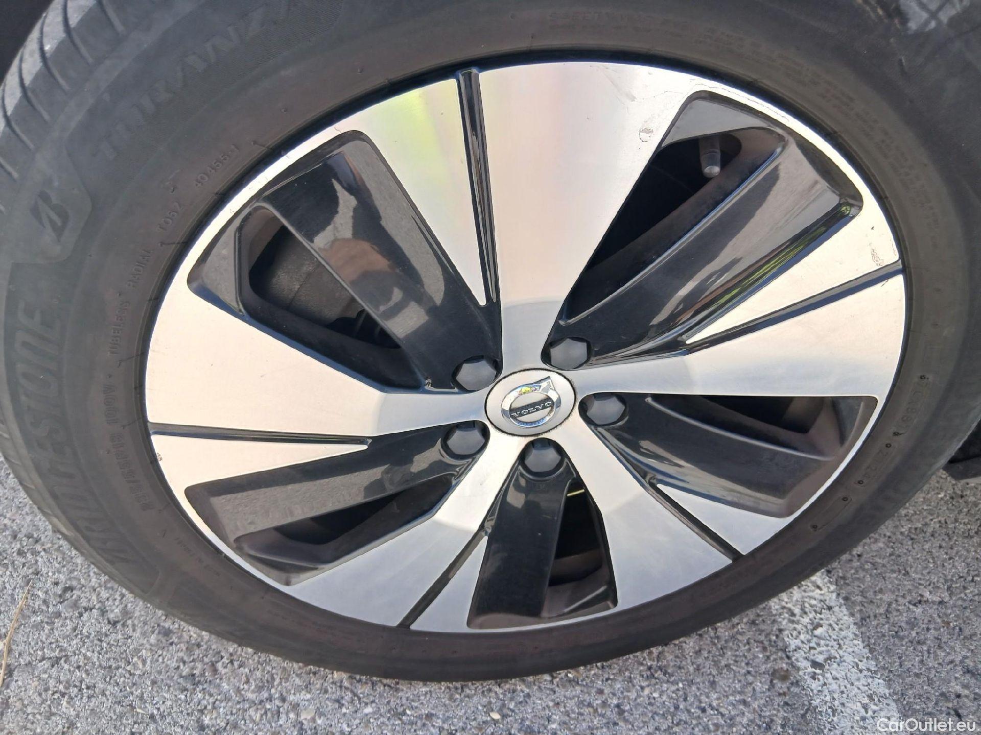  Volvo  XC 40 VOLVO XC40 / 2017 / 5P / todoterreno 1.5 T5 Twin Recharge Inscription Ex Auto #10