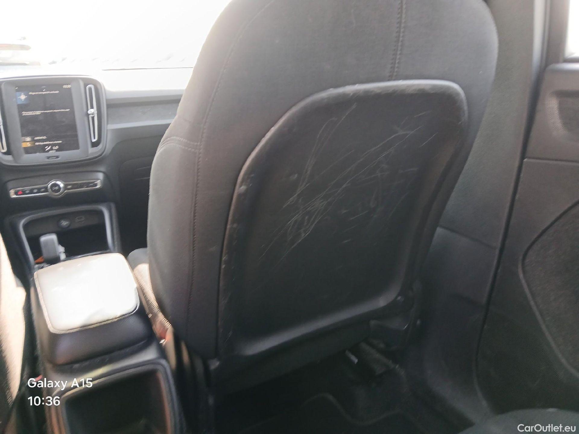  Volvo  XC 40 VOLVO XC40 / 2017 / 5P / todoterreno 1.5 T2 Momentum Core Auto #12