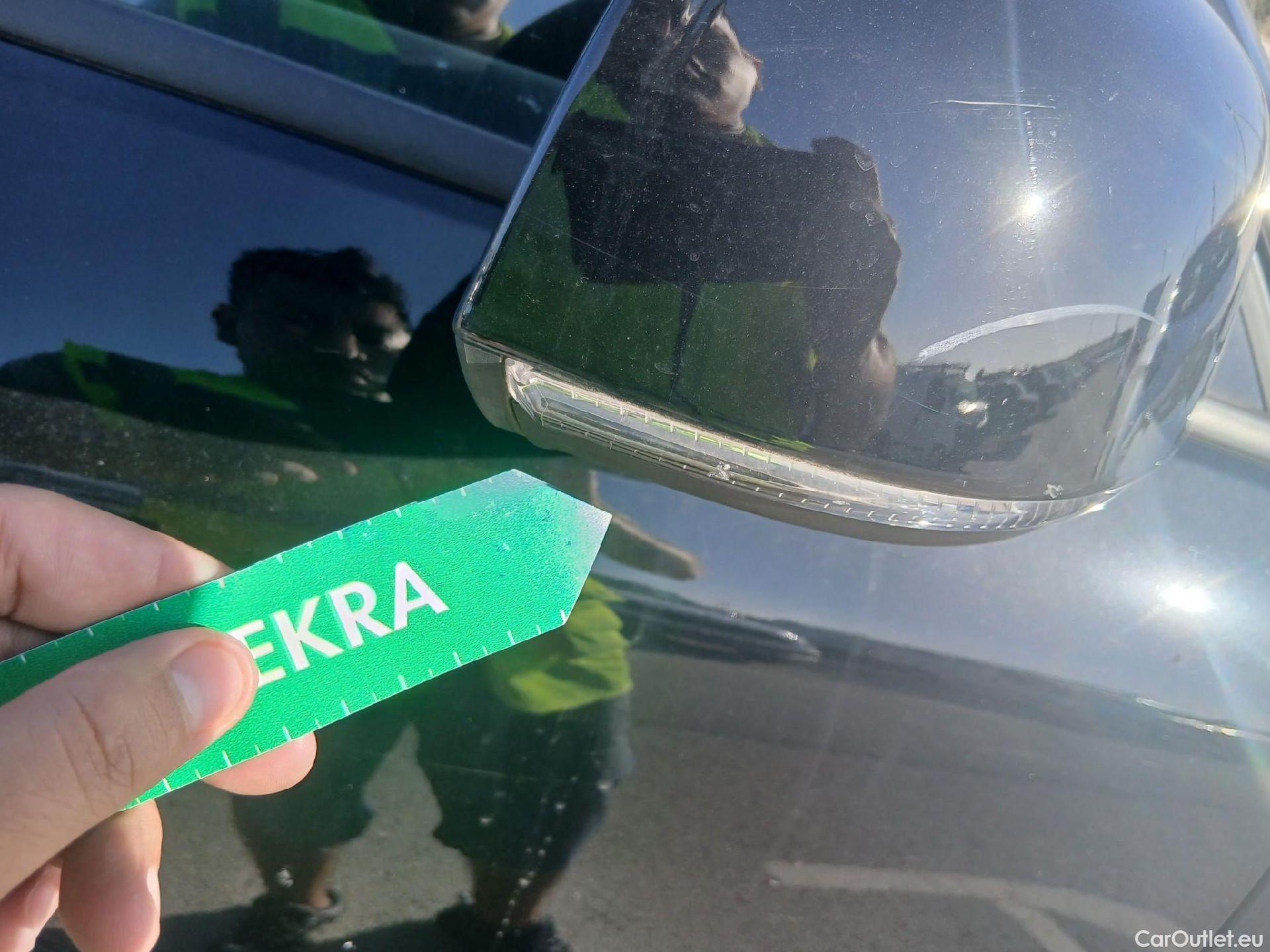  Volvo  XC 40 VOLVO XC40 / 2017 / 5P / todoterreno 1.5 T2 Momentum Core Auto #57