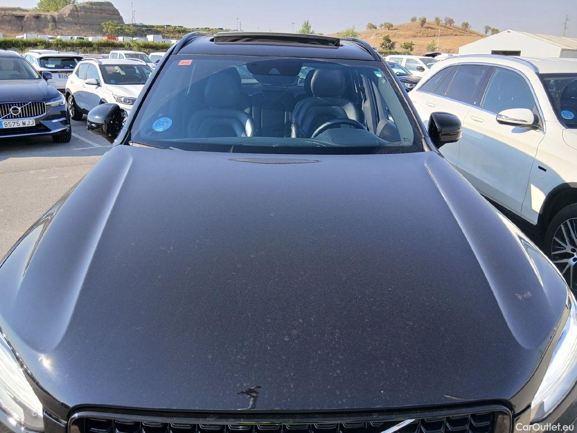  Volvo  XC90 VOLVO  / 2019 / 5P / todoterreno 2.0 T8 AWD Recharge R-Design Auto #3