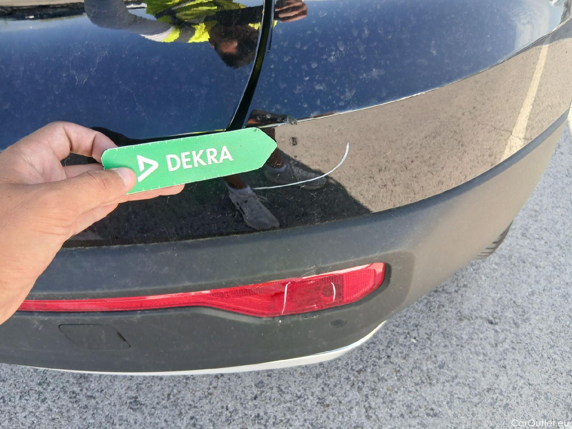  Volvo  XC 40 VOLVO XC40 / 2017 / 5P / todoterreno 1.5 T5 Twin Recharge Inscription Ex Auto #24