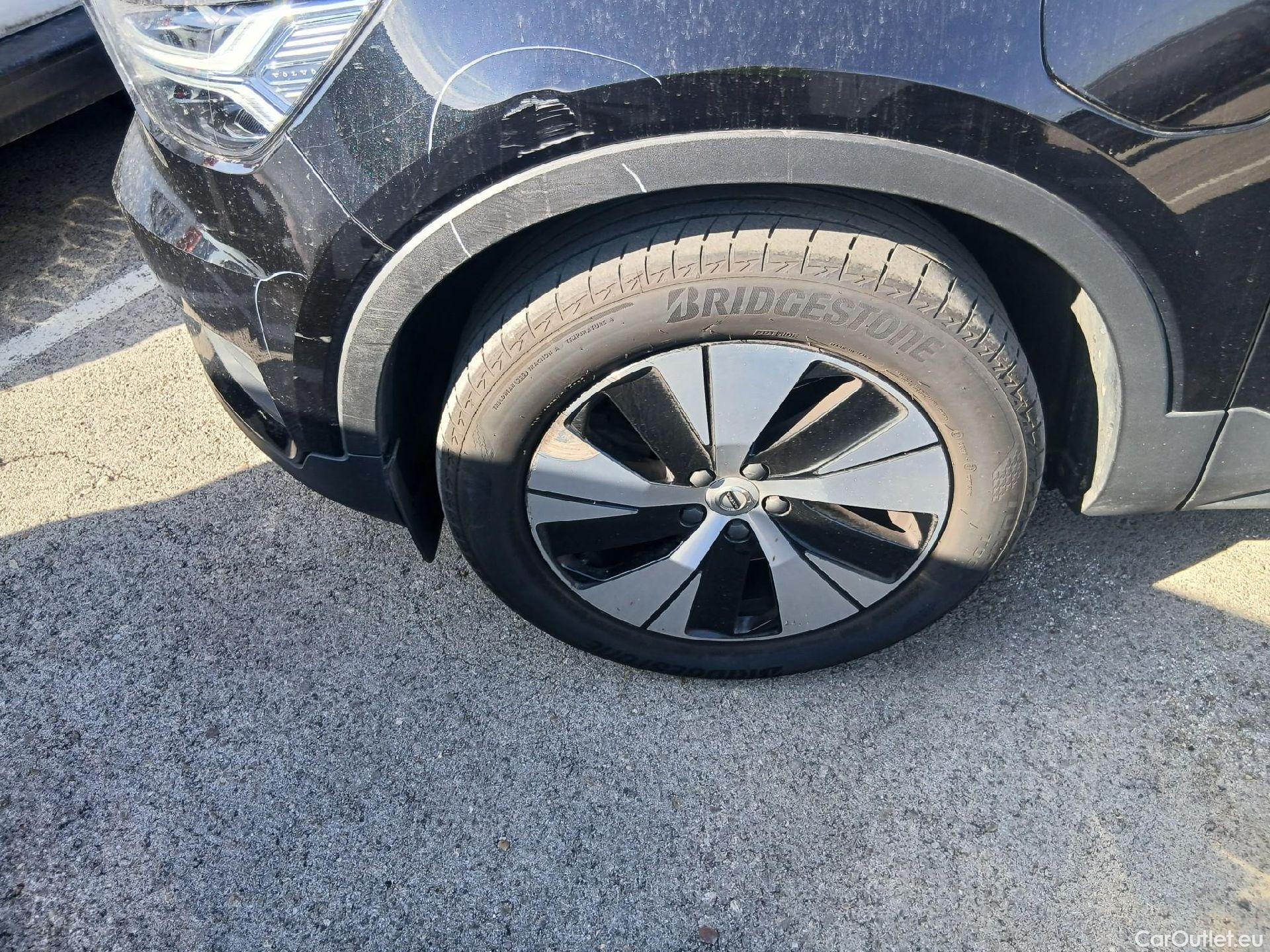  Volvo  XC 40 VOLVO XC40 / 2017 / 5P / todoterreno 1.5 T5 Twin Recharge Inscription Ex Auto #45