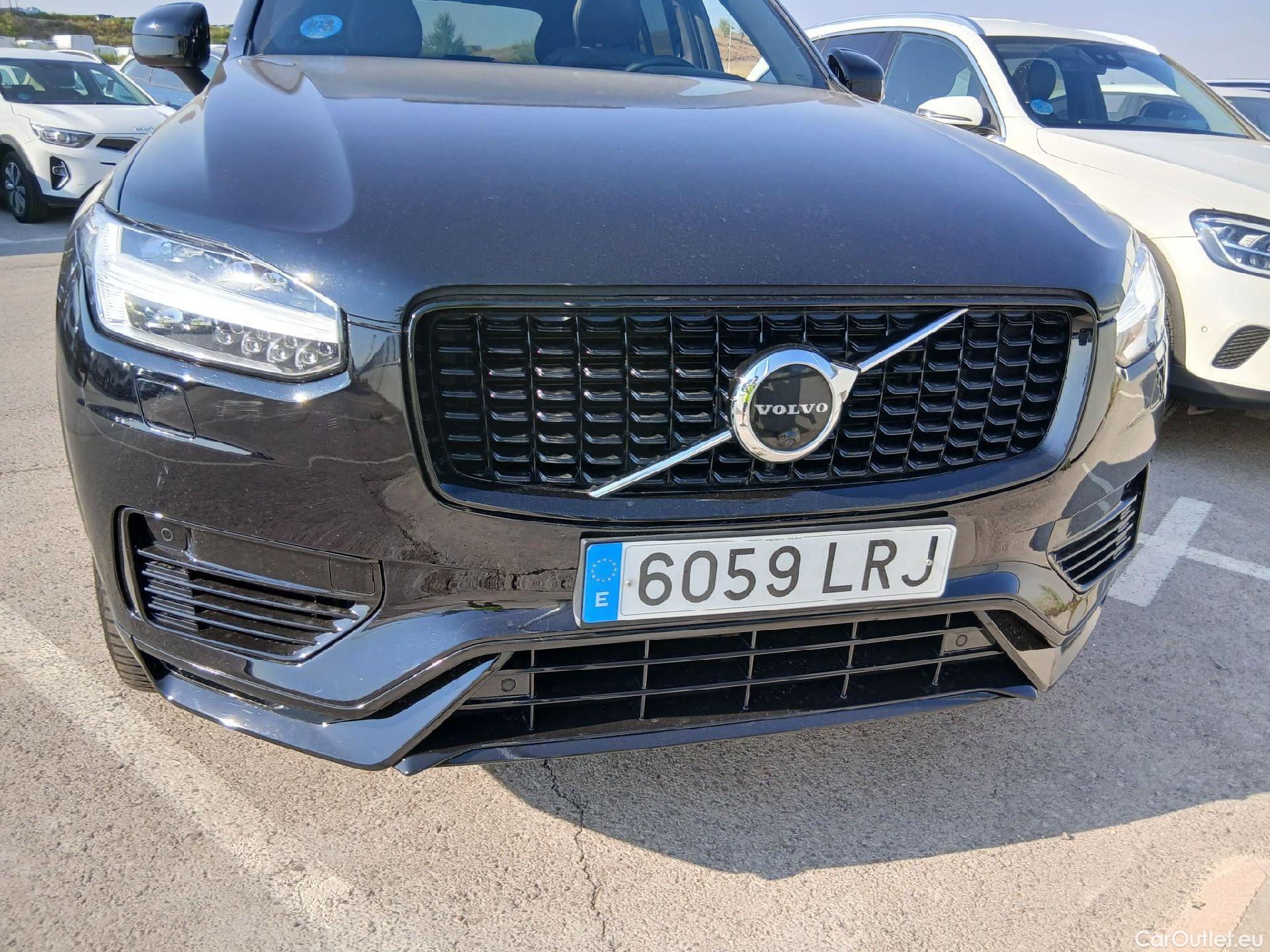  Volvo  XC90 VOLVO  / 2019 / 5P / todoterreno 2.0 T8 AWD Recharge R-Design Auto #2