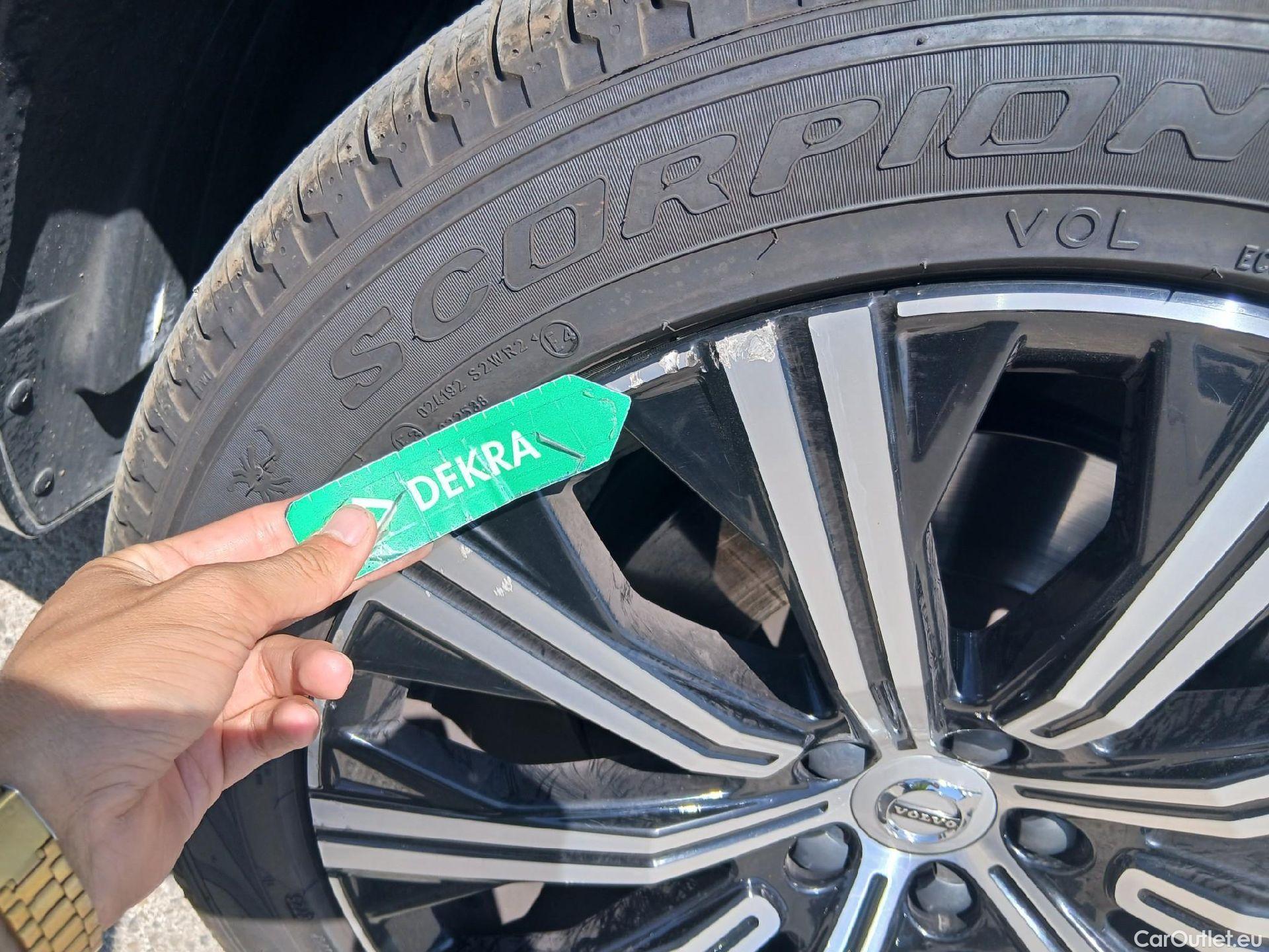  Volvo  XC90 VOLVO  / 2019 / 5P / todoterreno 2.0 B5 D AWD Plus Bright Auto #47