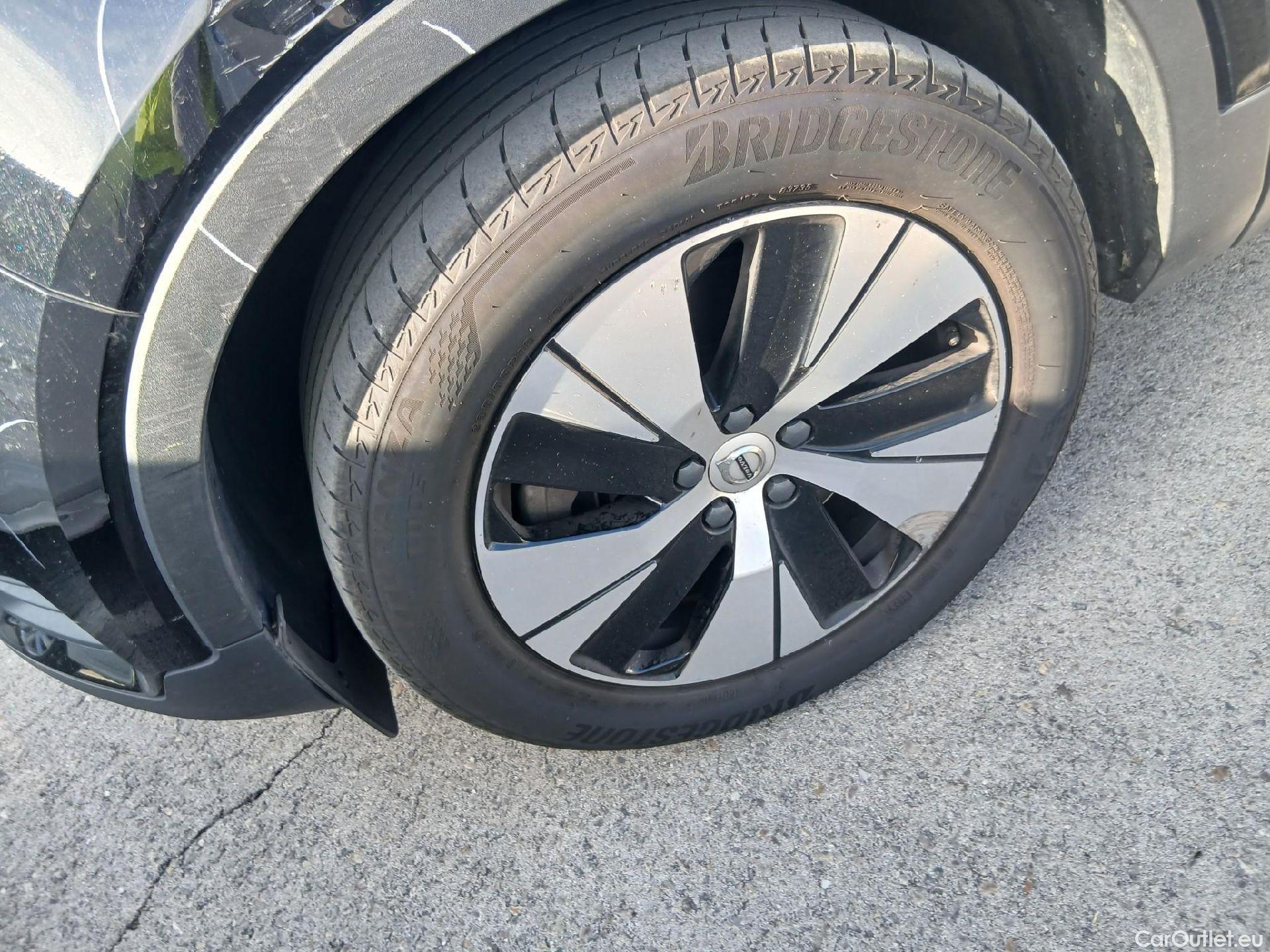  Volvo  XC 40 VOLVO XC40 / 2017 / 5P / todoterreno 1.5 T5 Twin Recharge Inscription Ex Auto #12