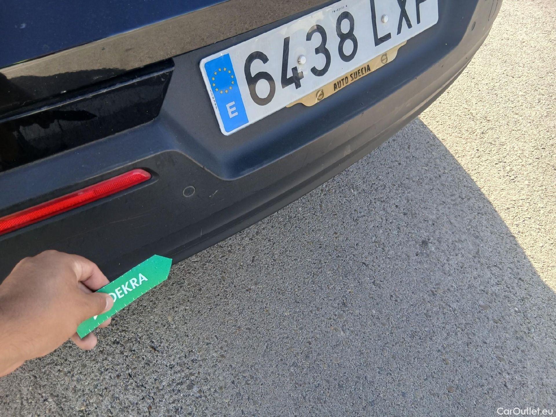  Volvo  XC 40 VOLVO XC40 / 2017 / 5P / todoterreno 1.5 T2 Momentum Core Auto #41