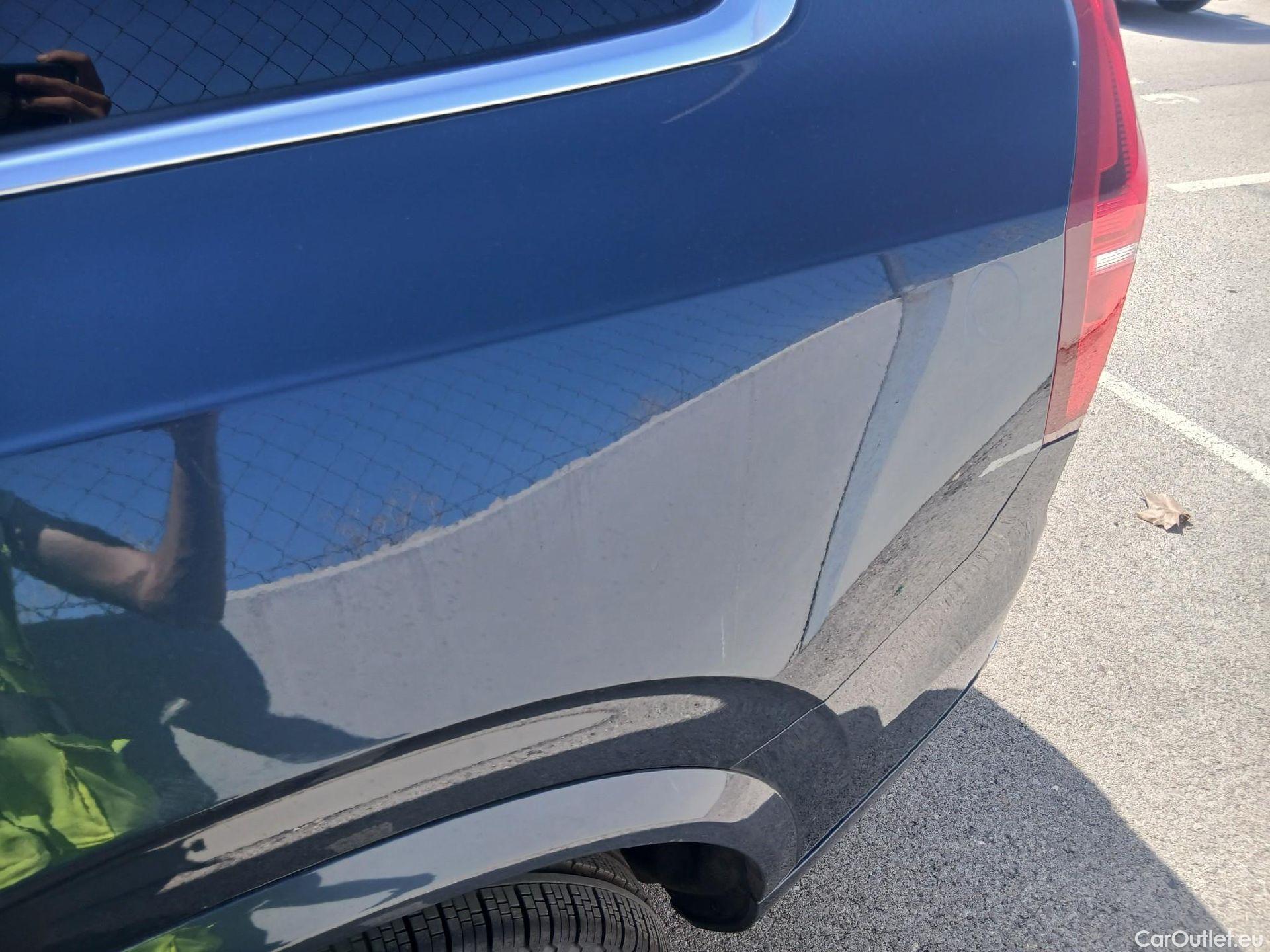  Volvo  XC90 VOLVO  / 2019 / 5P / todoterreno 2.0 B5 D AWD Plus Bright Auto #27