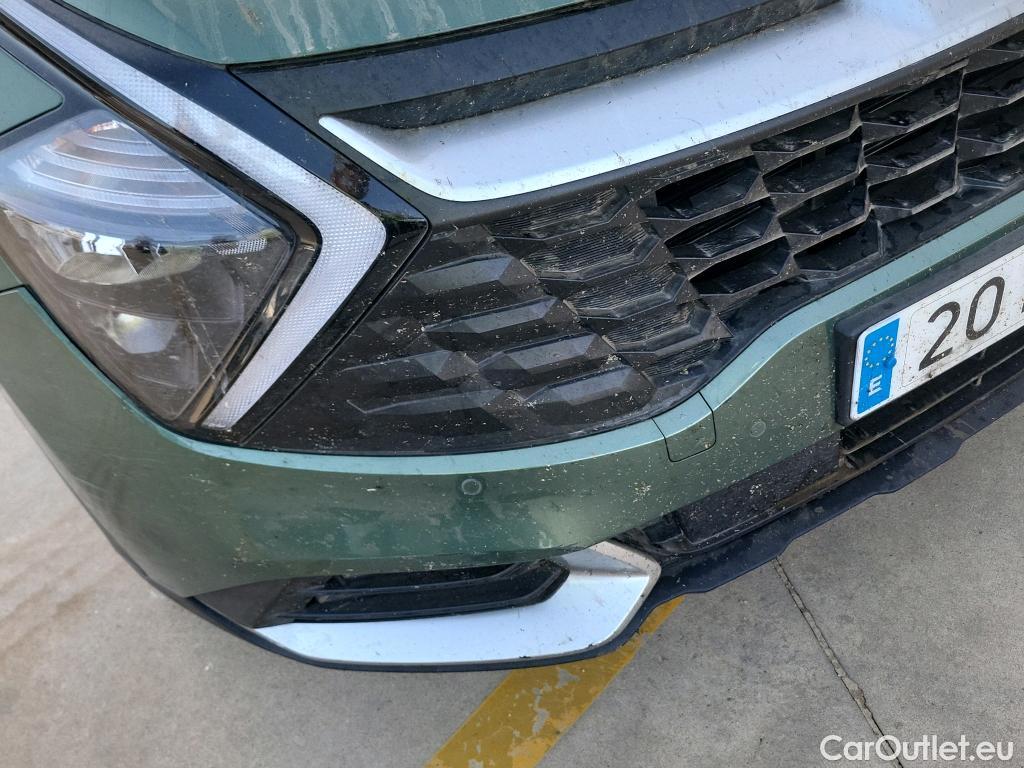  KIA  Sportage KIA  / 2022 / 5P / todoterreno 1.6 T-GDi HEV 171kW (230CV) Drive 4X2 #19