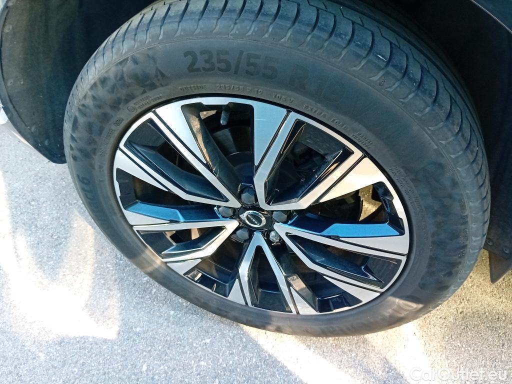  Volvo  XC60 VOLVO  / 2017 / 5P / todoterreno 2.0 B4 D Plus Bright Auto #13