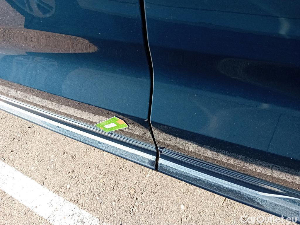  Volvo  XC60 VOLVO  / 2017 / 5P / todoterreno 2.0 B4 D Plus Bright Auto #20