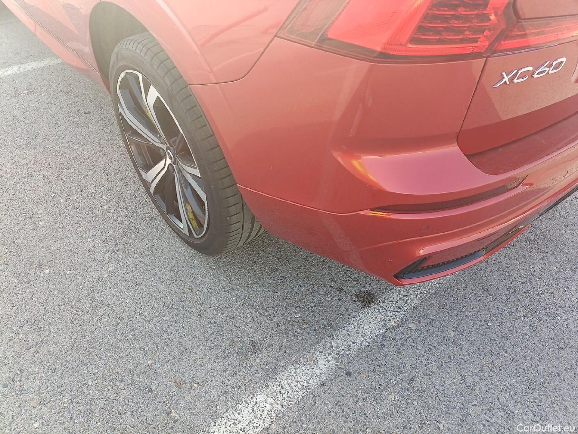  Volvo  XC60 VOLVO  / 2017 / 5P / todoterreno 2.0 B4 G Plus Dark Auto #31