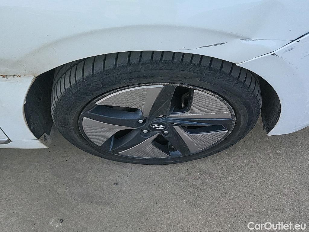  Hyundai   Ioniq HYUNDAI / 2019 / 5P / berlina con portón 1.6 GDI HEV Tecno DCT #7
