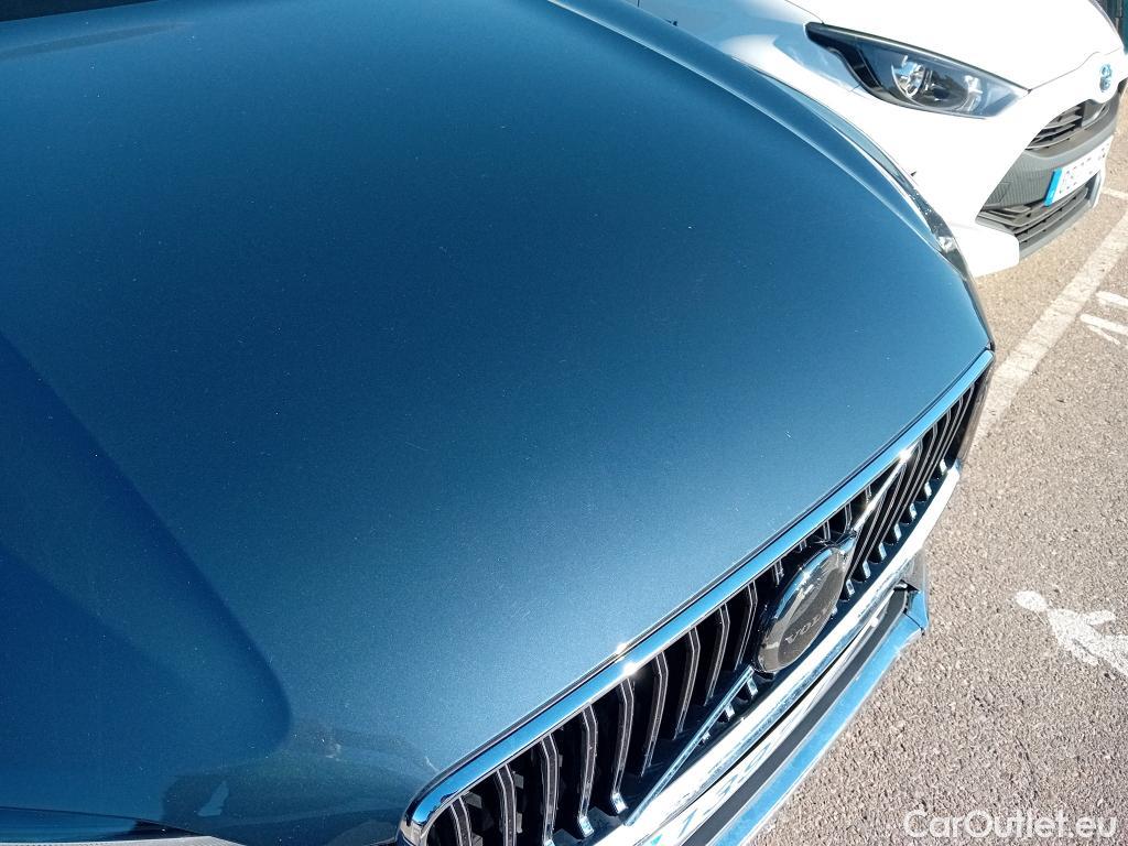  Volvo  XC60 VOLVO  / 2017 / 5P / todoterreno 2.0 B4 D Plus Bright Auto #21