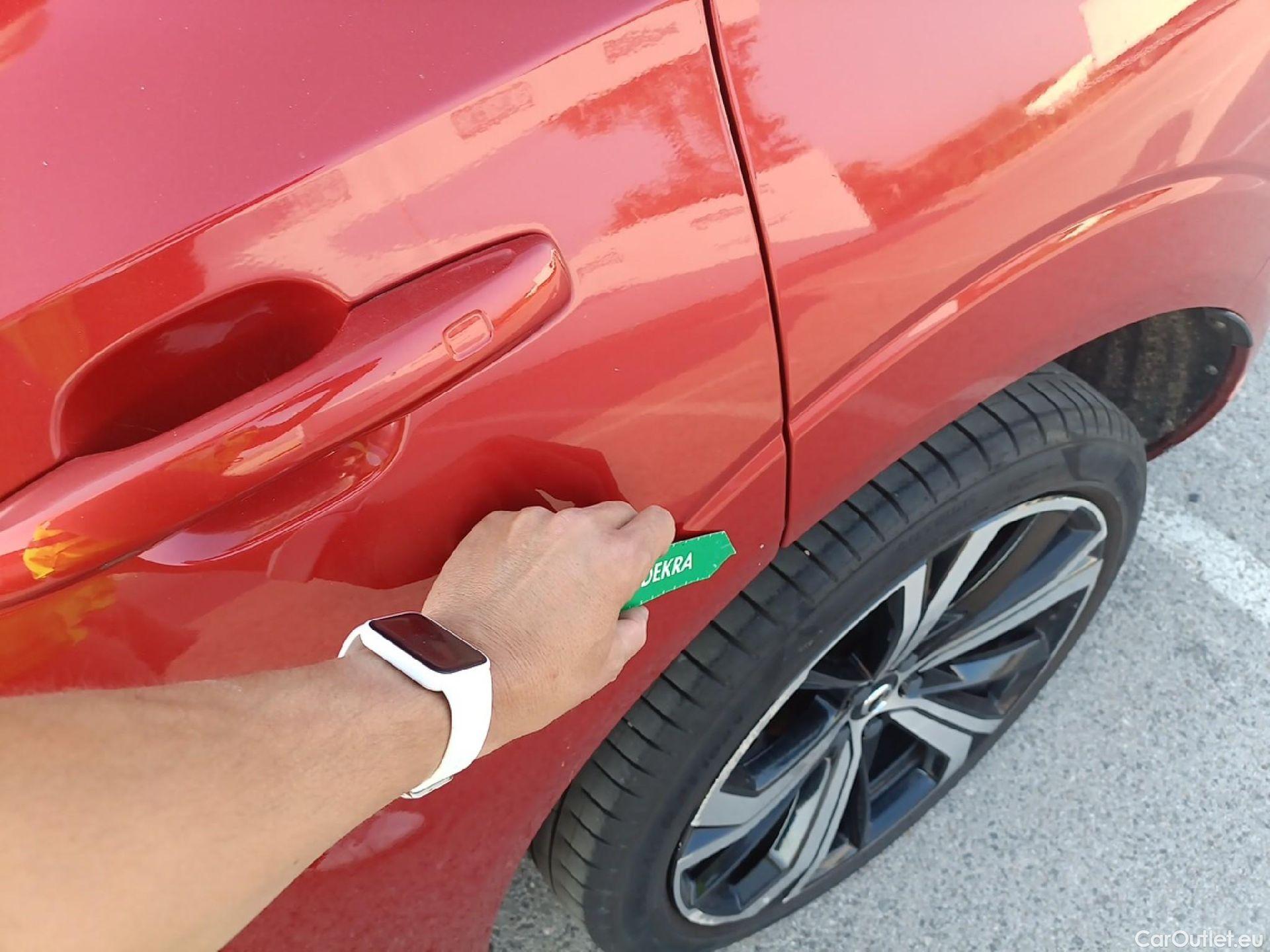  Volvo  XC60 VOLVO  / 2017 / 5P / todoterreno 2.0 B4 G Plus Dark Auto #25