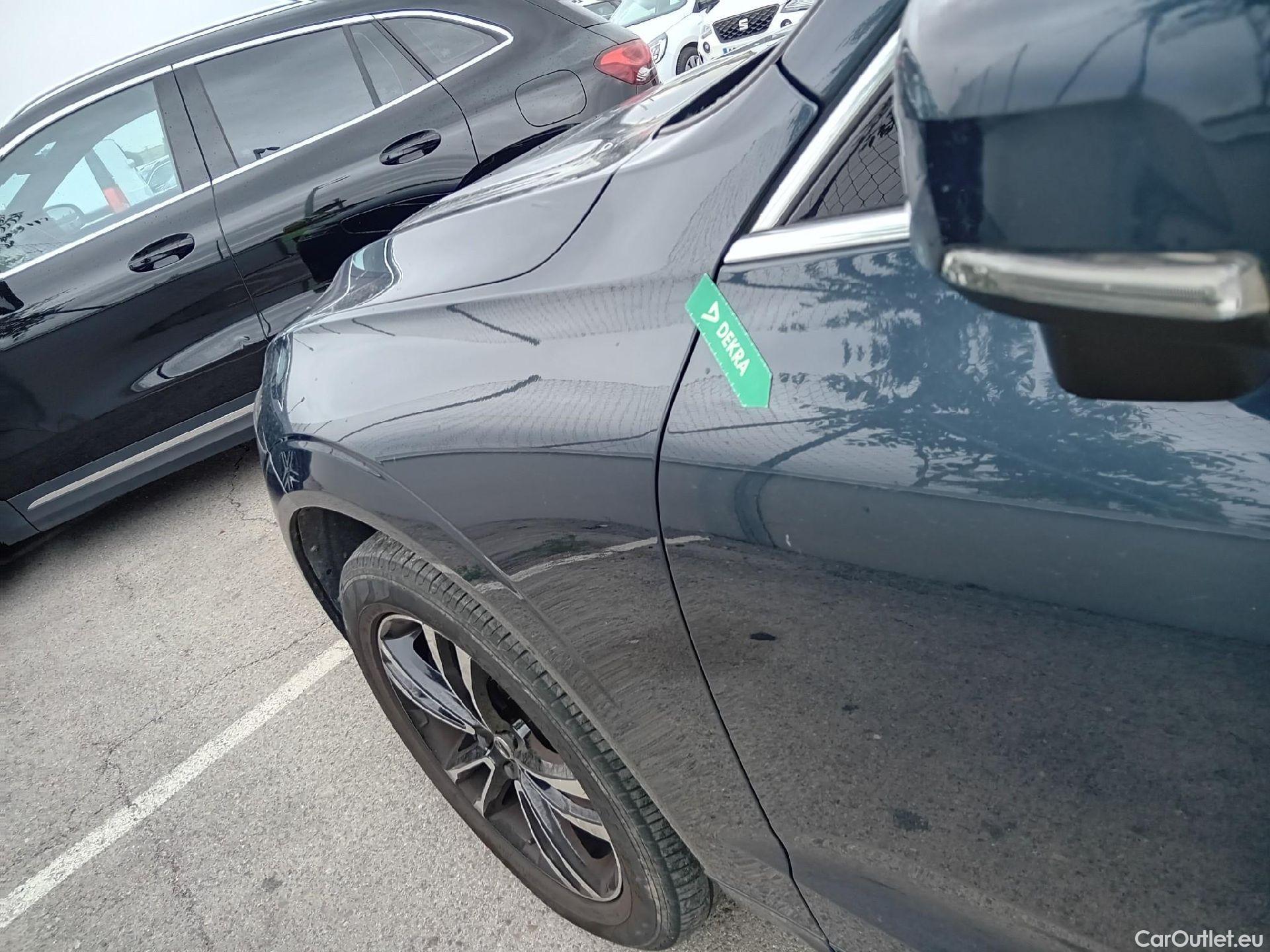  Volvo  XC60 VOLVO  / 2017 / 5P / todoterreno 2.0 T4 Business Plus Auto (CX) #8