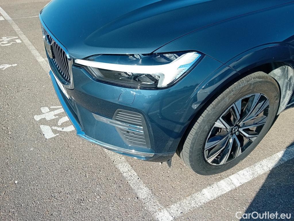  Volvo  XC60 VOLVO  / 2017 / 5P / todoterreno 2.0 B4 D Plus Bright Auto #29