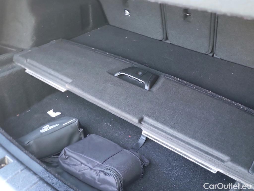 Bmw  X1 BMW  / 2019 / 5P / todoterreno sDrive16d Business #19