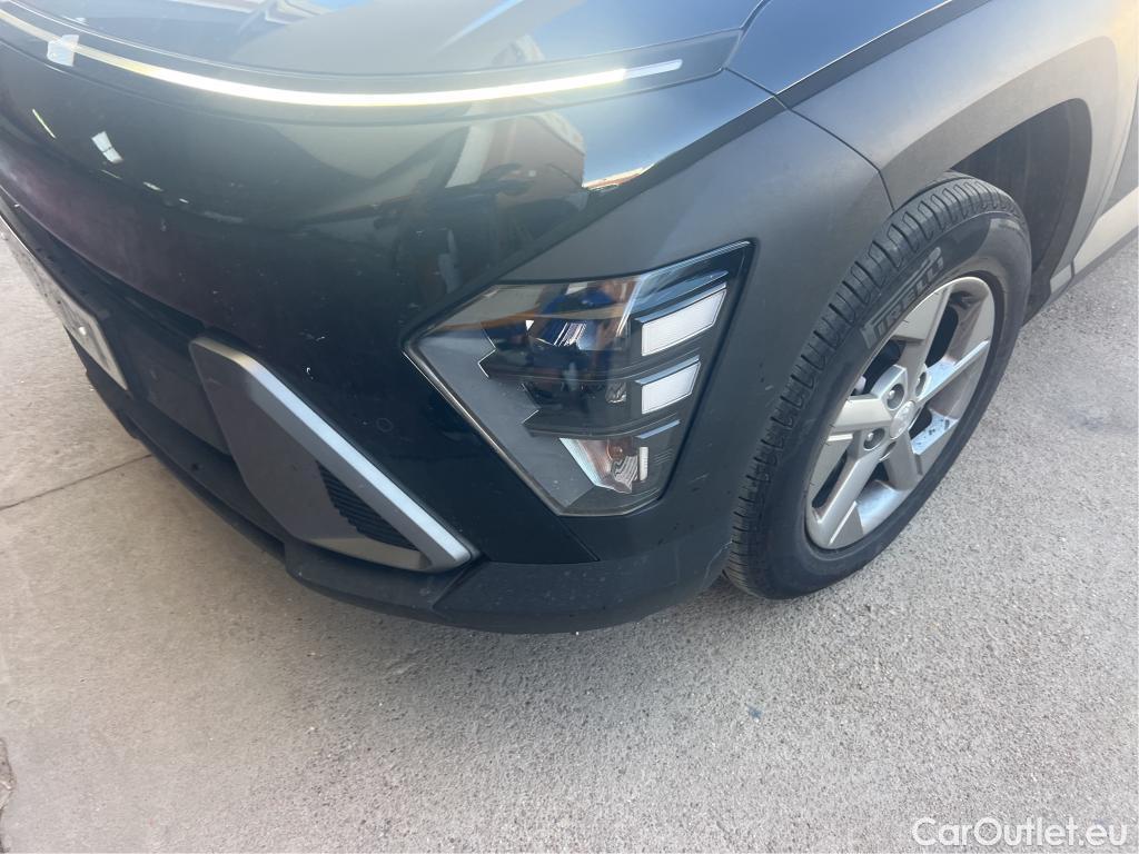 Hyundai  Konna HYUNDAI Kona / 2023 / 5P / todoterreno 1.6 GDI HEV Maxx DCT #28