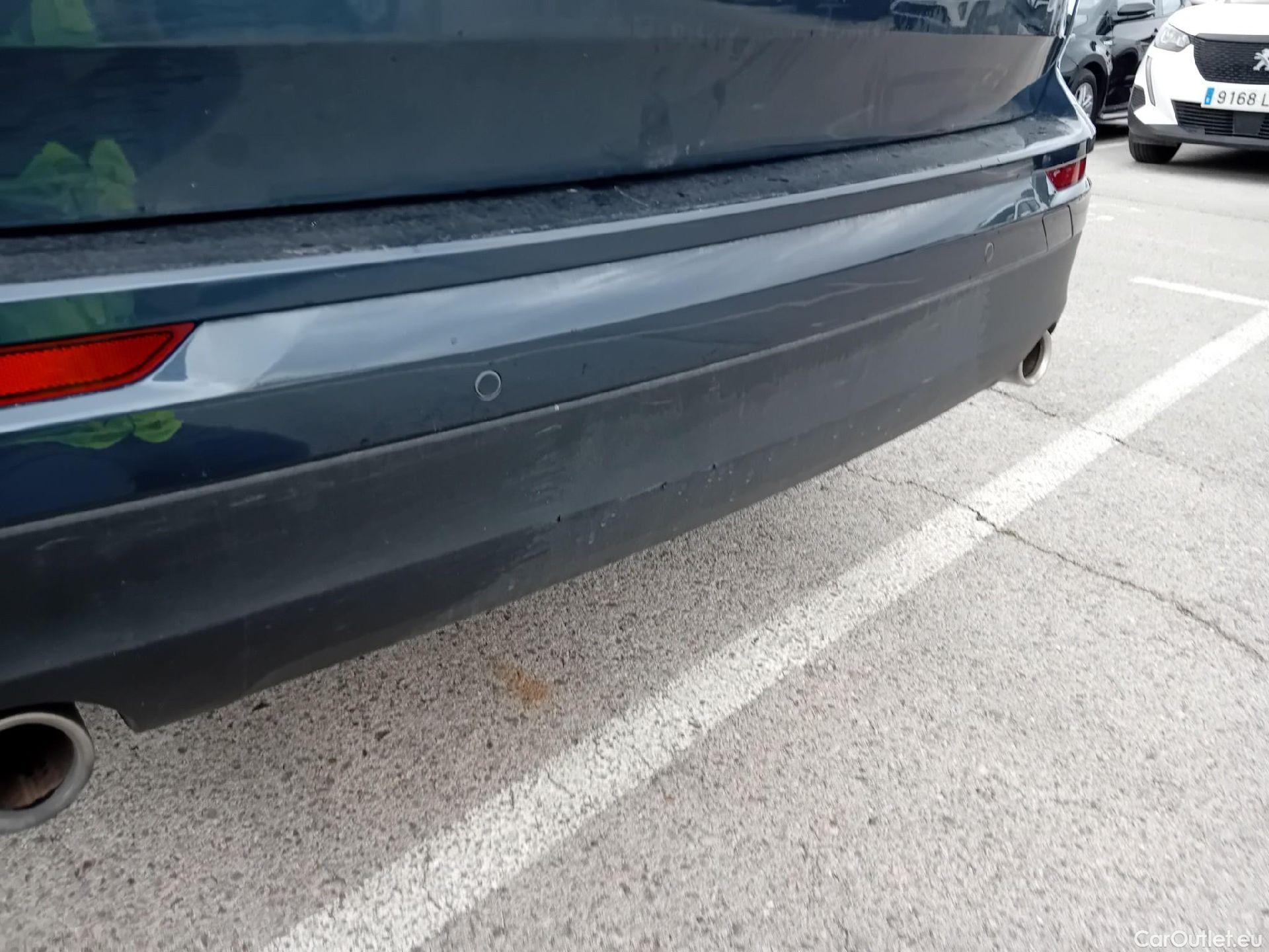  Volvo  XC60 VOLVO  / 2017 / 5P / todoterreno 2.0 T4 Business Plus Auto (CX) #11