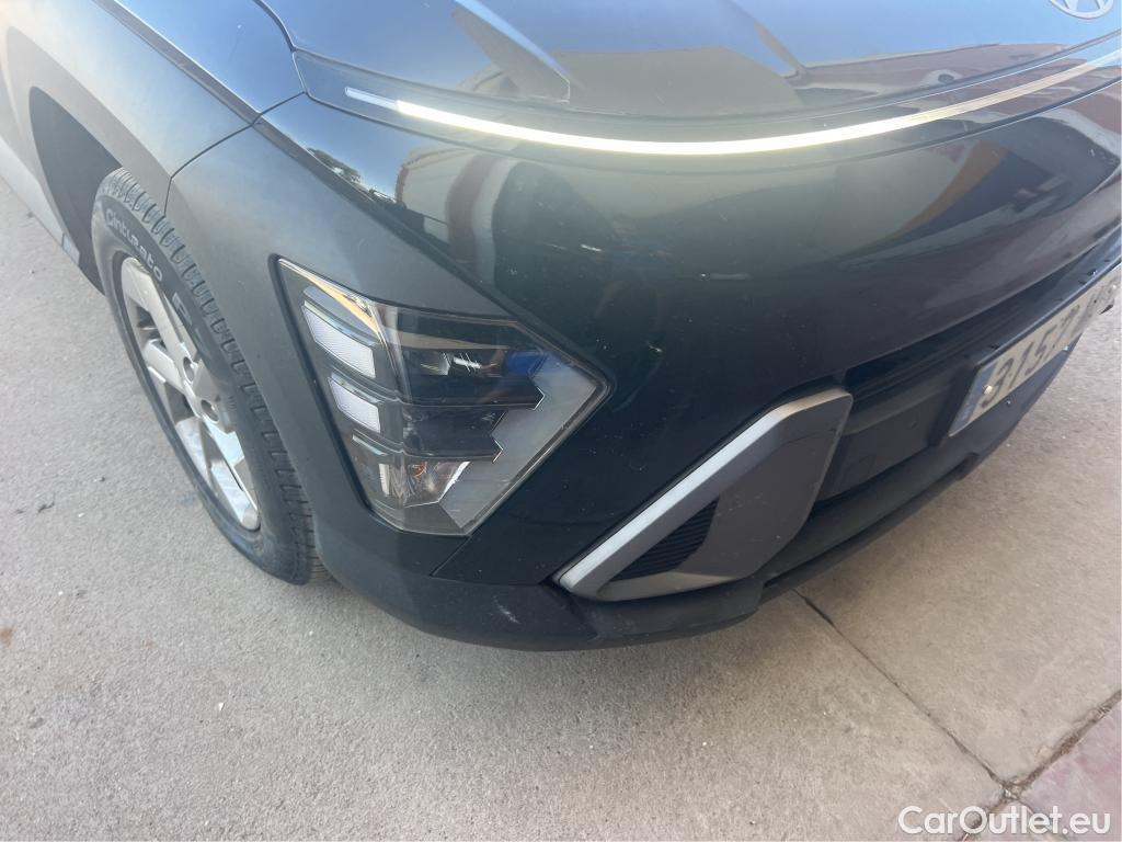  Hyundai  Konna HYUNDAI Kona / 2023 / 5P / todoterreno 1.6 GDI HEV Maxx DCT #31