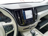  Volvo  XC60 VOLVO  / 2017 / 5P / todoterreno 2.0 T4 Business Plus Auto (CX) #3