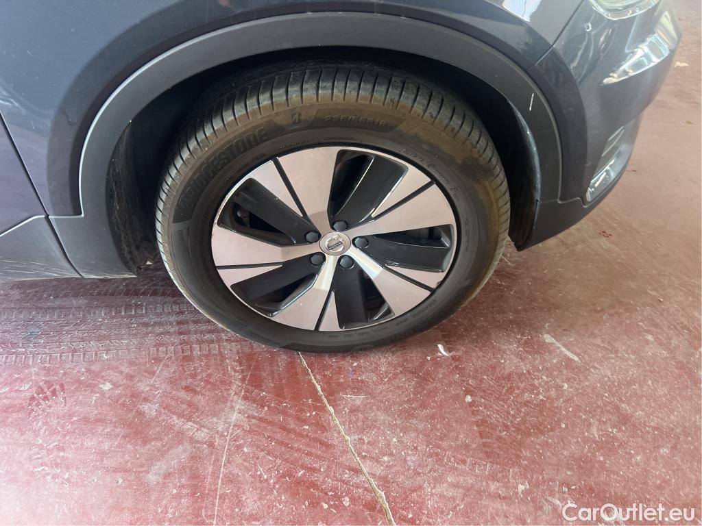  Volvo  XC 40 VOLVO XC40 / 2017 / 5P / todoterreno 1.5 T4 Twin Recharge Inscription Ex Auto #4