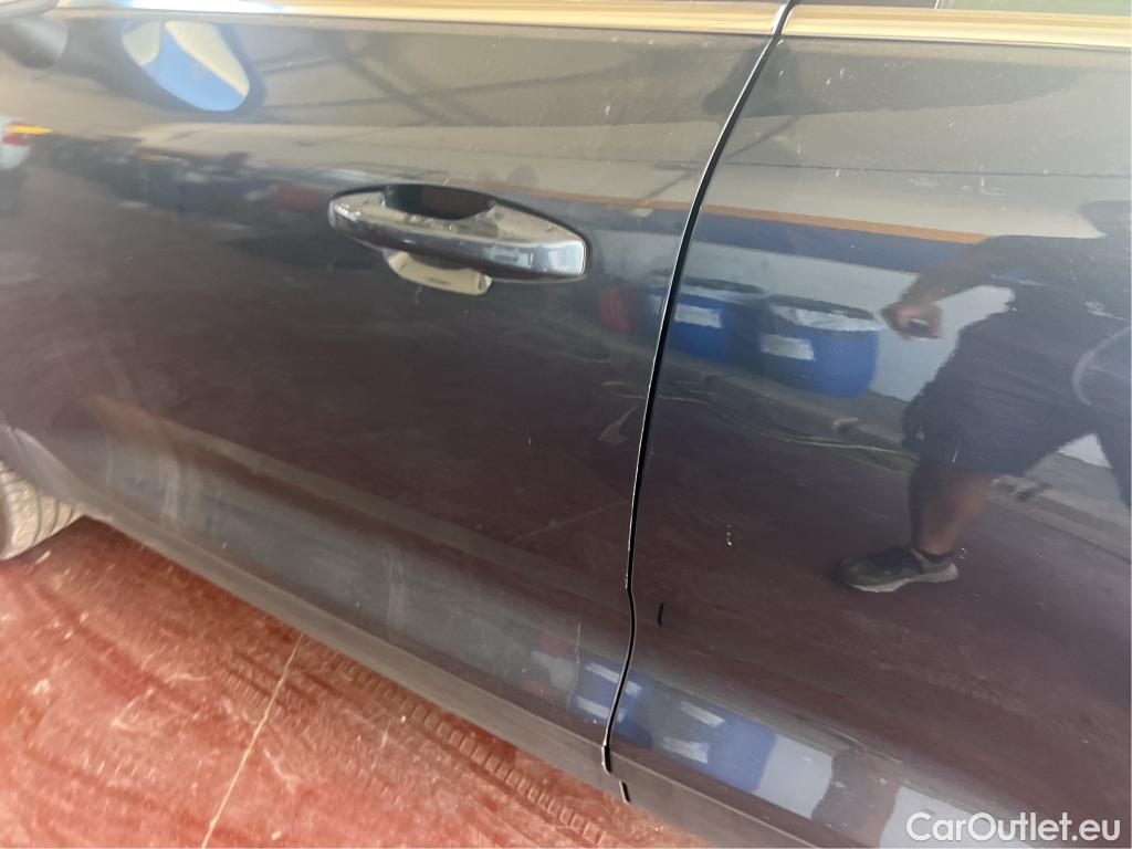  Volvo  XC 40 VOLVO XC40 / 2017 / 5P / todoterreno 1.5 T4 Twin Recharge Inscription Ex Auto #6