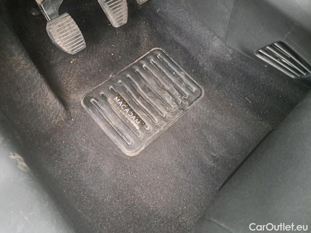  Citroen  C3  Société Feel Business R 1.2 PureTech 80CV BVM5 E6d #11