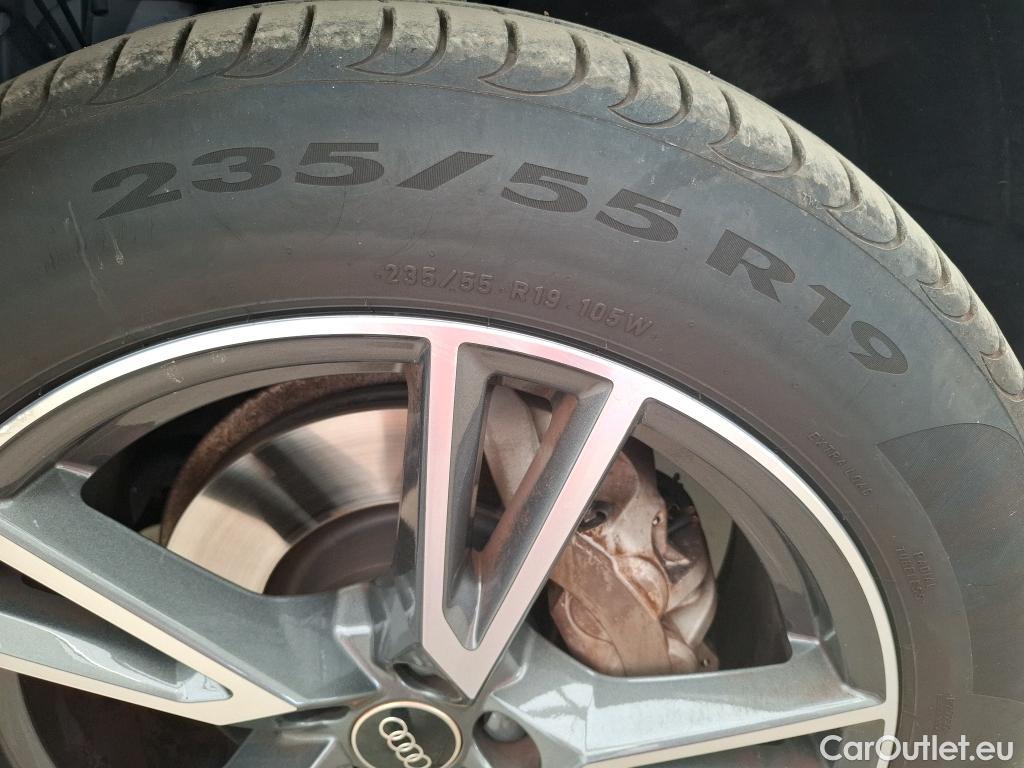  Audi  Q5  40 TDI quattro Avus 2.0 TDI 205CV BVA7 E6d #3
