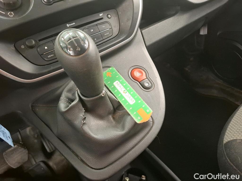  Renault  Kangoo  Express Maxi Extra (Série Spéciale) 1.5 dCi 90CV BVM5 E6 #21