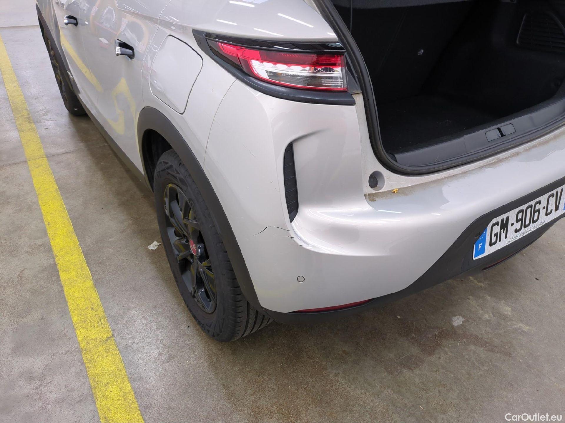  Citroen  DS3 DS DS 3 Crossback / 2018 / 5P / SUV 1.2 PURETECH 100 MANUEL PERFORMANCE LINE #26