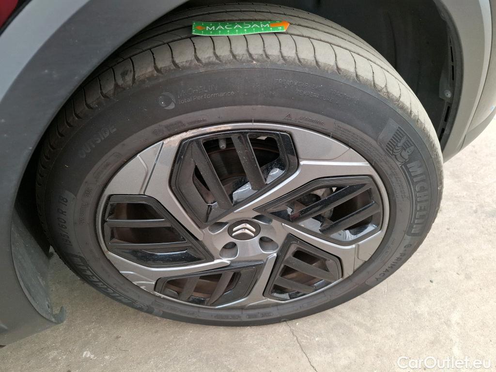  Citroen  C4 CITROEN  X / 2022 / 4P / Berline PureTech 130 S&S EAT8 Feel Pack #2
