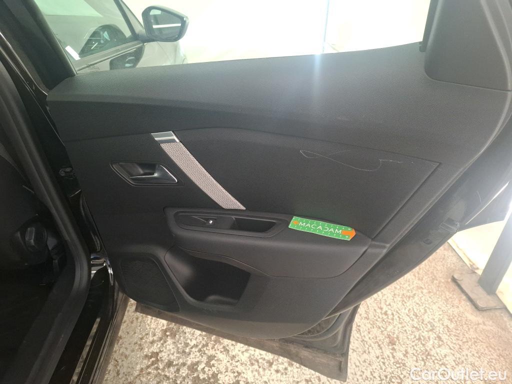  Citroen  C4  X Feel Pack 1.2 PureTech 130CV BVA8 6E #8