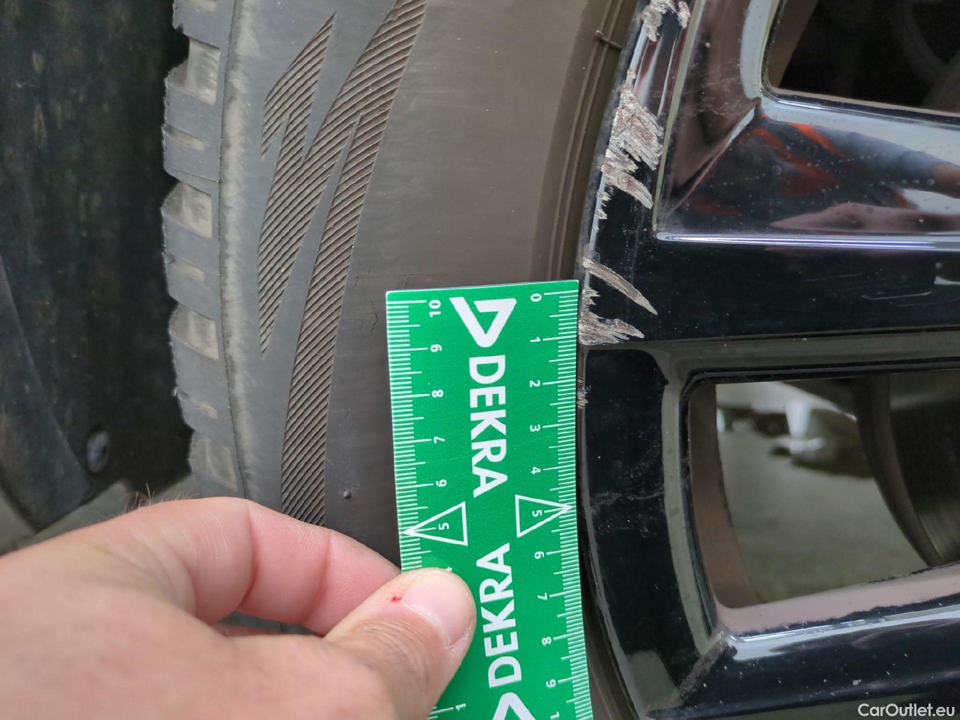  Citroen  DS3 DS DS 3 Crossback / 2018 / 5P / SUV 1.2 PURETECH 100 MANUEL PERFORMANCE LINE #8