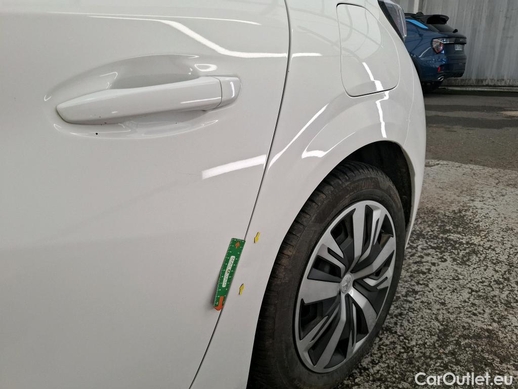  Peugeot  208  Active Business 1.2 PureTech 100CV BVM6 E6d #3