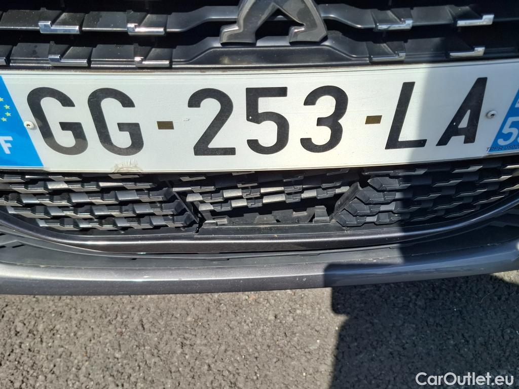  Peugeot  208  Active Pack 1.2 PureTech 75CV BVM5 E6d #33