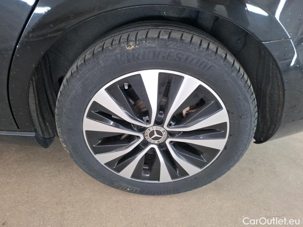  Mercedes  A-Klasse MERCEDES-BENZ Classe A Berline / 2018 / 4P / Berline A 250 e Business Line 8G-DCT #10