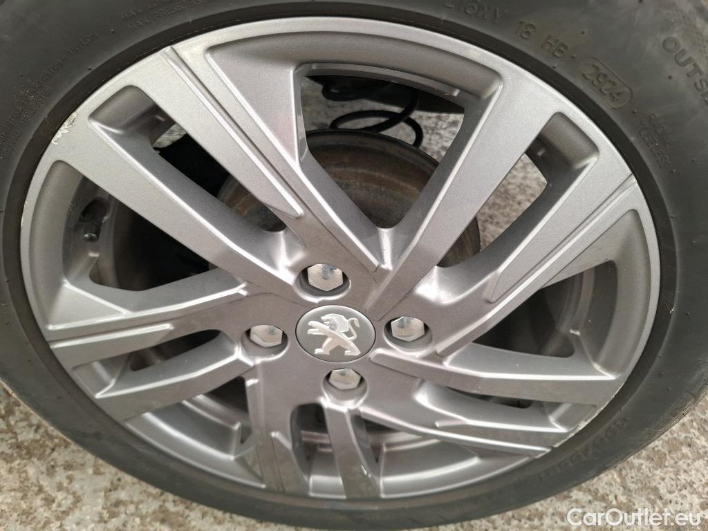  Peugeot  208  Active Pack 1.2 PureTech 75CV BVM5 E6d #51